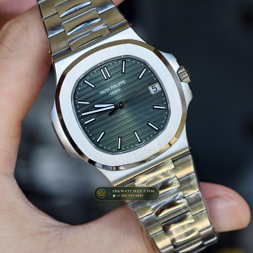 Patek Philippe Nautilus Self-Winding 22K Gold Rotor 5-Axis CNC Case Ref. 5711/1A-014 — Studio Gallery Plate II in 904L Stainless Steel Custom Architecture (115.2g Verified Mass, Patek Philippe Cal. 26-330 S C / Cal. 324 S C - 21K Gold Rotor)