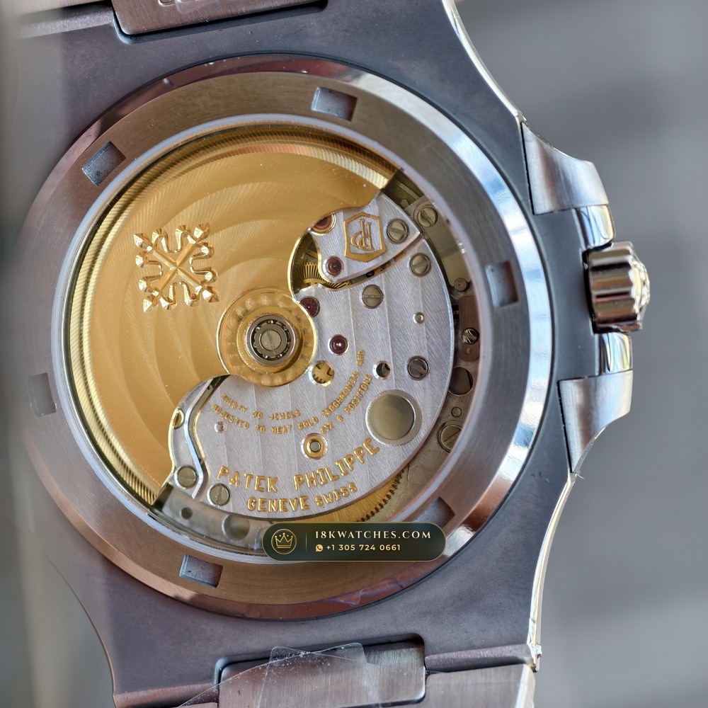 Patek Philippe Nautilus Self-Winding 22K Gold Rotor 5-Axis CNC Case Ref. 5711/1A-014 — Studio Gallery Plate VIII in 904L Stainless Steel Custom Architecture (115.2g Verified Mass, Patek Philippe Cal. 26-330 S C / Cal. 324 S C - 21K Gold Rotor)
